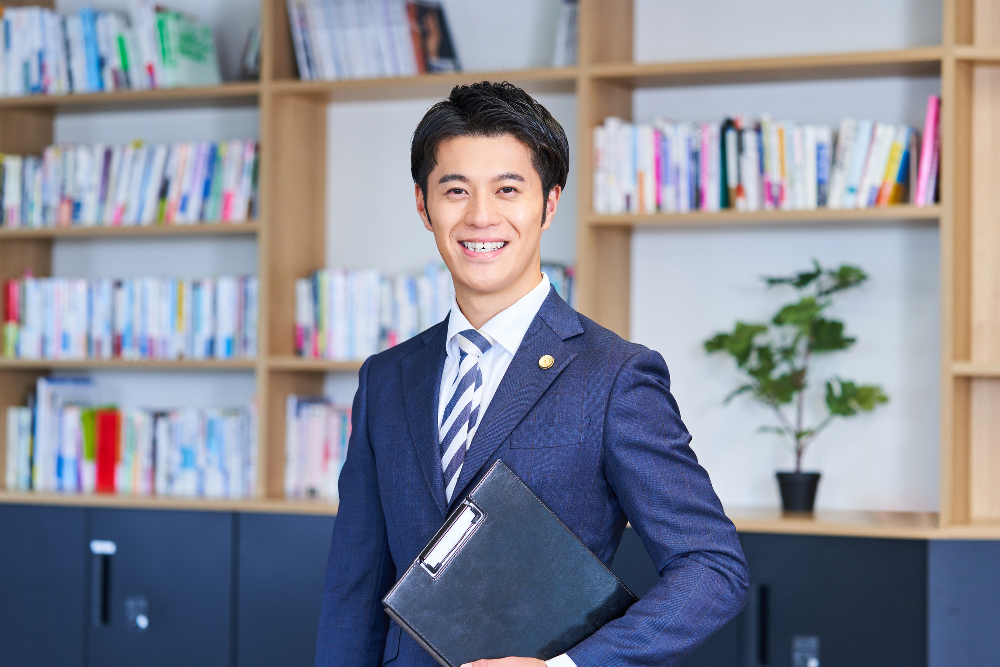 リボ払いで後悔している方には専門家への相談がおすすめ