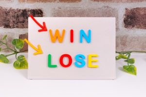 ギャンブルの借金は債務整理できる？注意点と対処法を解説