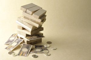 債務整理中に借入できる？借入するリスクと資金に困ったときの対処法を解説
