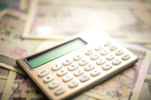 自己破産の費用とは？その支払い方法は？